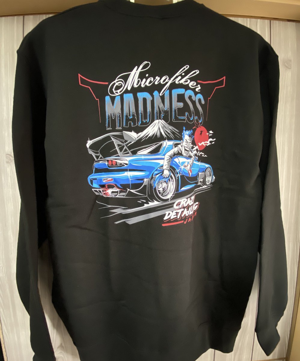 Yutatarc1's tweet photo. 密かに買ったMicrofiber Madnessのトレーナー着弾😎😎
#MicrofiberMadness
#マイクファイバーマッドネス https://t.co/LYTaHoDgGm