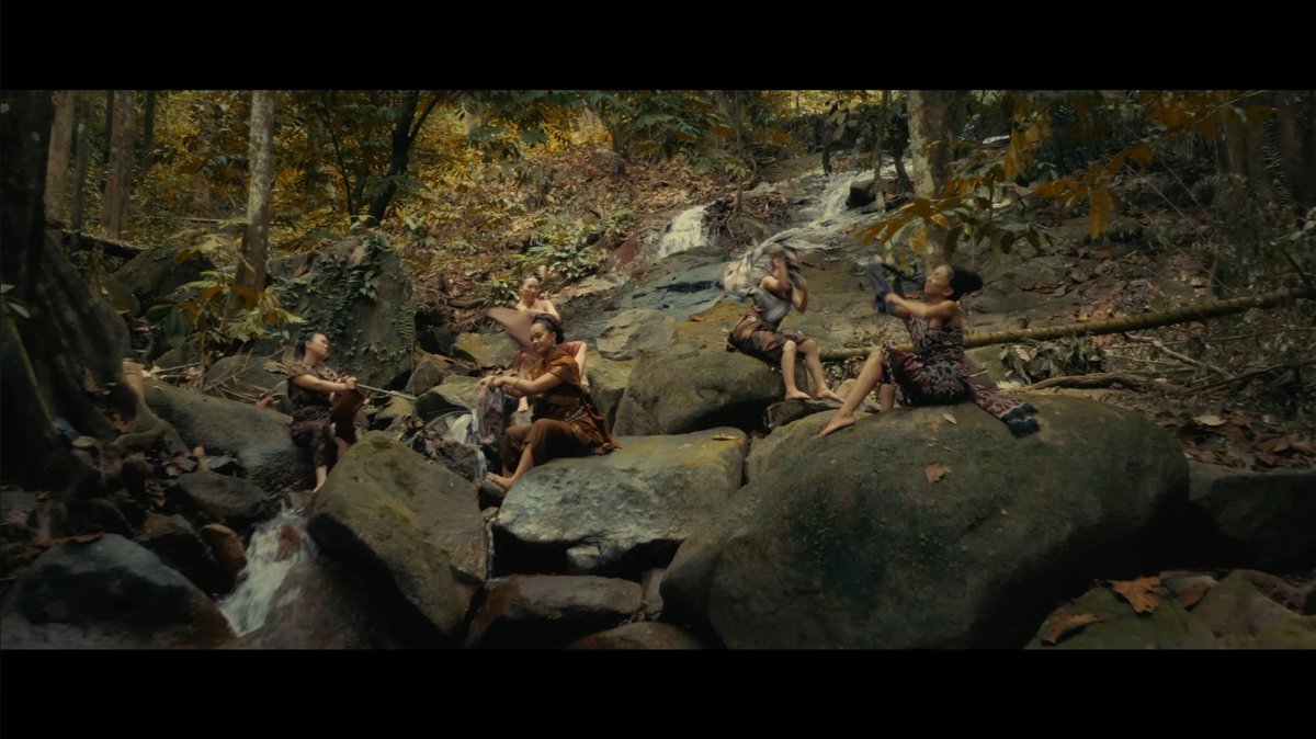 Mimifly has released the music video of “Temberang”.

Watch: youtu.be/1wStjb2IESE?si…