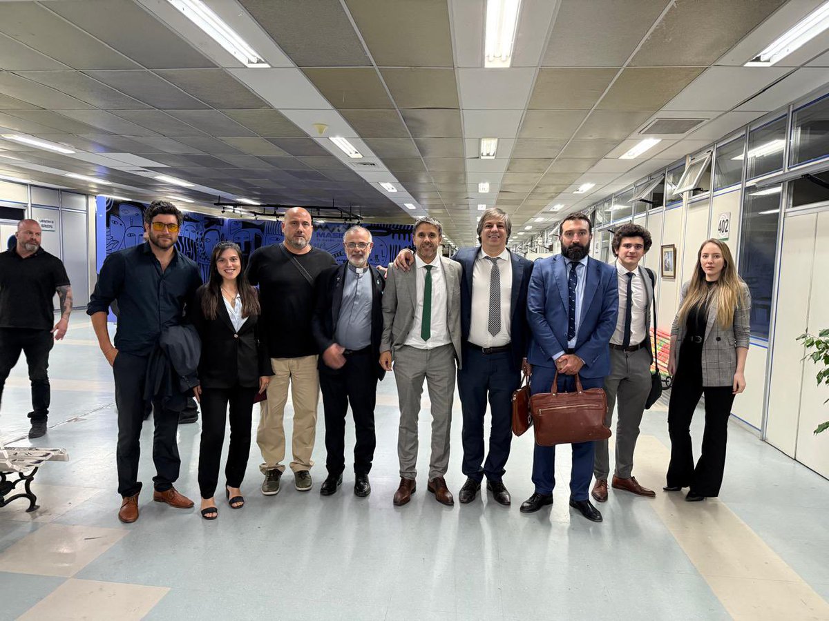 Francisco Oneto tweet media