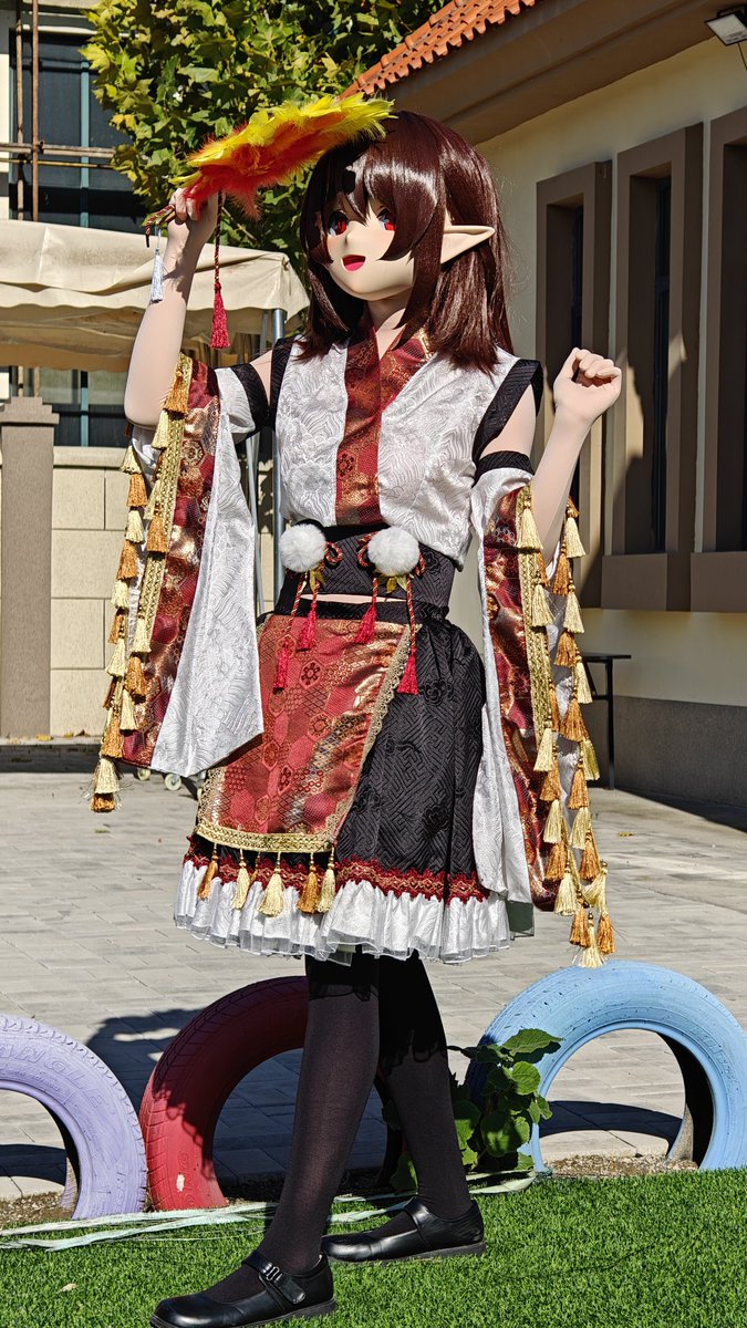 Lilywhite_go's tweet image. 今日の天気はいいですよねぇ
今天天气真好呢~
#kigurumi #東方Project #射命丸文 #着ぐるみ