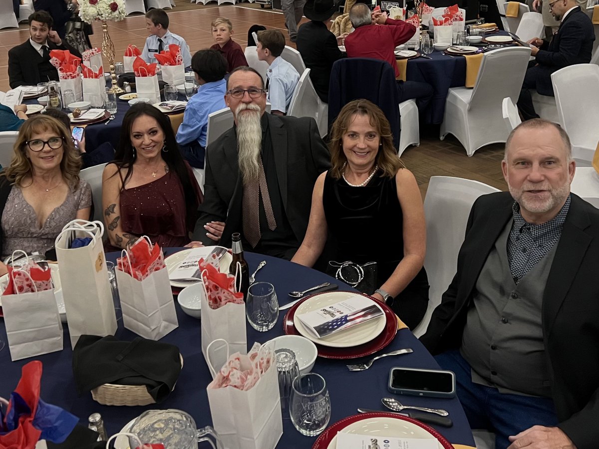 LP_Difference's tweet image. 🌟 Honoring our local heroes at the Elko Veterans Ball, celebrating service, sacrifice, and strength. Proud to support this event! 🇺🇸 #VeteransDay #LPInsurance #CommunityHeroes