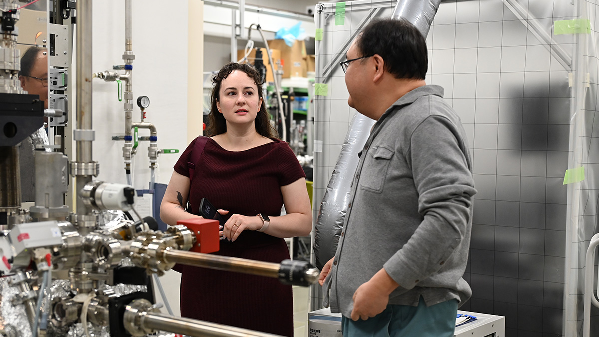 TohokuUnivAIMR's tweet photo. Welcome to AIMR!🙌
Dr. Gavin @Physics_Carin, who has been employed as a JRC Scientist at UChicago since 2025, visited AIMR for the first time and attended an orientation on Nov. 10. We look forward to her contributions in accelerating exchange and collaborative research. https://t.co/RK9cD5nDNT