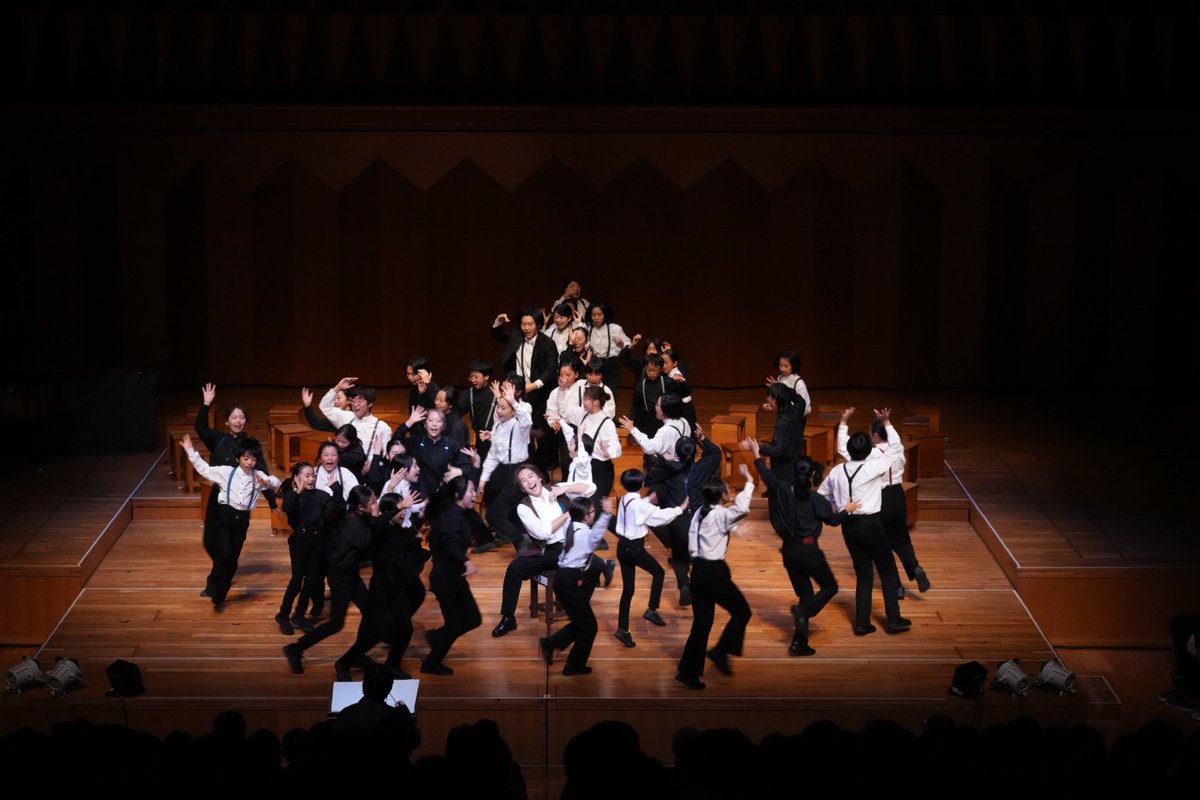 11/9 #岐阜 #長良川ホール でも『#オペラ #セロ弾きのゴーシュ』を公演。多治見公演とはまた違う舞台に。自然の音や色、命あるかぎり何かを求め続ける心——怒りも喜びも、楽しみも苦しみも、ひとりひとりが全身で表現した舞台でした。
#宮沢賢治 #合唱 #多治見少年少女合唱団
