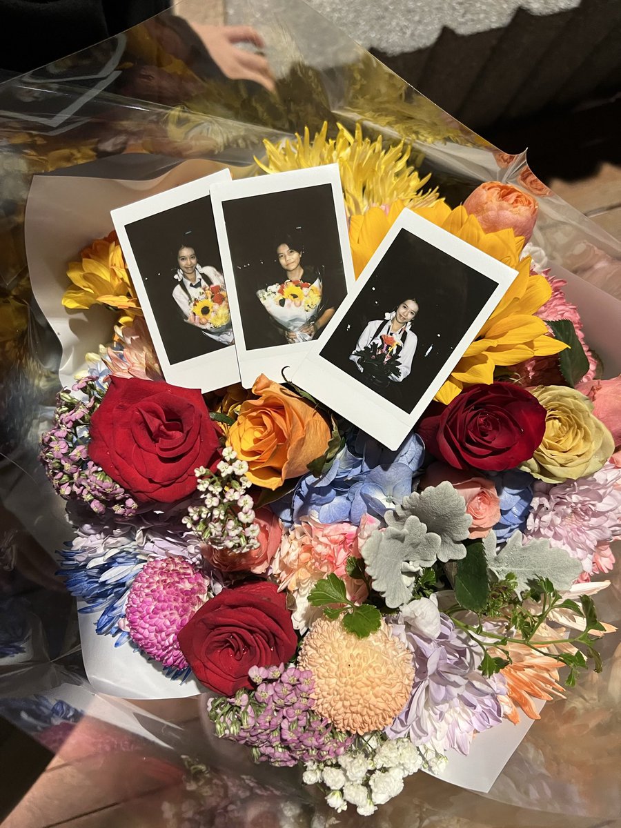 fallinginloveui's tweet photo. 05.11.25 https://t.co/23WiyK2opF