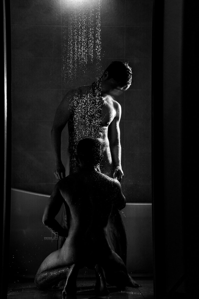 Let it rain…

📸 : <a href="/PornoG75/">ドム</a>