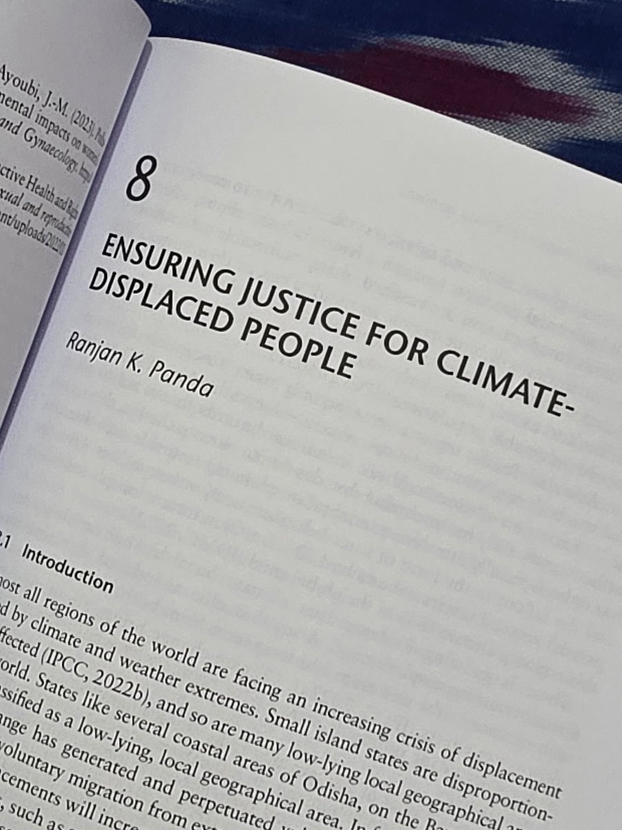 ranjanpanda's tweet image. Good morning!

I am happy to share about my latest book chapter &quot;Ensuring Justice for Climate-Displaced Prople&quot; in the just published @routledgebooks book &apos;Changing Tides&apos;, edited by Anjal Prakash &amp;amp; Marcella D&apos;Souza.&apos;

#ClimateDisplacement #ClimateMigration #JustRehabilitation