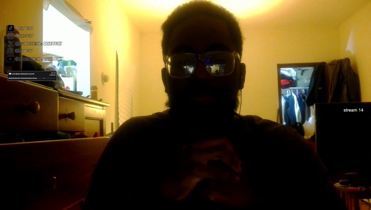 fashionsxxtion's tweet image. new emote unlocked - stream 14