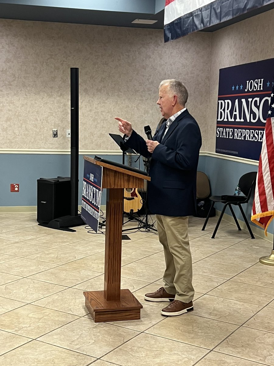 Huge turnout on a nasty weather night for a fundraiser I hosted for my good friend State Representative <a href="/BranscumforKY/">Representative Josh Branscum</a> thanks to all in attendance including <a href="/JShellKY/">Jonathan Shell</a> <a href="/JamesComer/">James Comer</a> <a href="/markhmetcalf/">Mark H Metcalf</a> <a href="/brayforky/">Josh Bray</a> <a href="/KenUpchurch/">Ken Upchurch</a>  David Meade