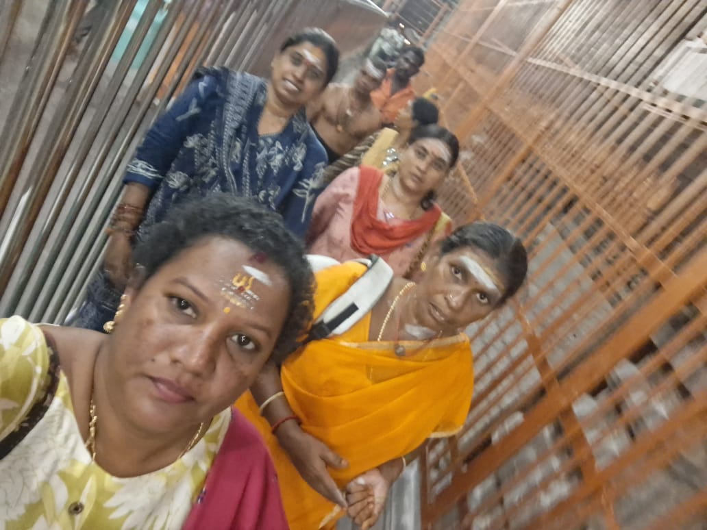 SangeethaMathi2's tweet image. திருவண்ணாமலை அருள்மிகு அண்ணாமலை சுவாமி,  அருள்மிகு உண்ணாமலை அம்மன் சுவாமி திவ்ய தரிசனம் கிடைக்கப் பெற்றோம்.