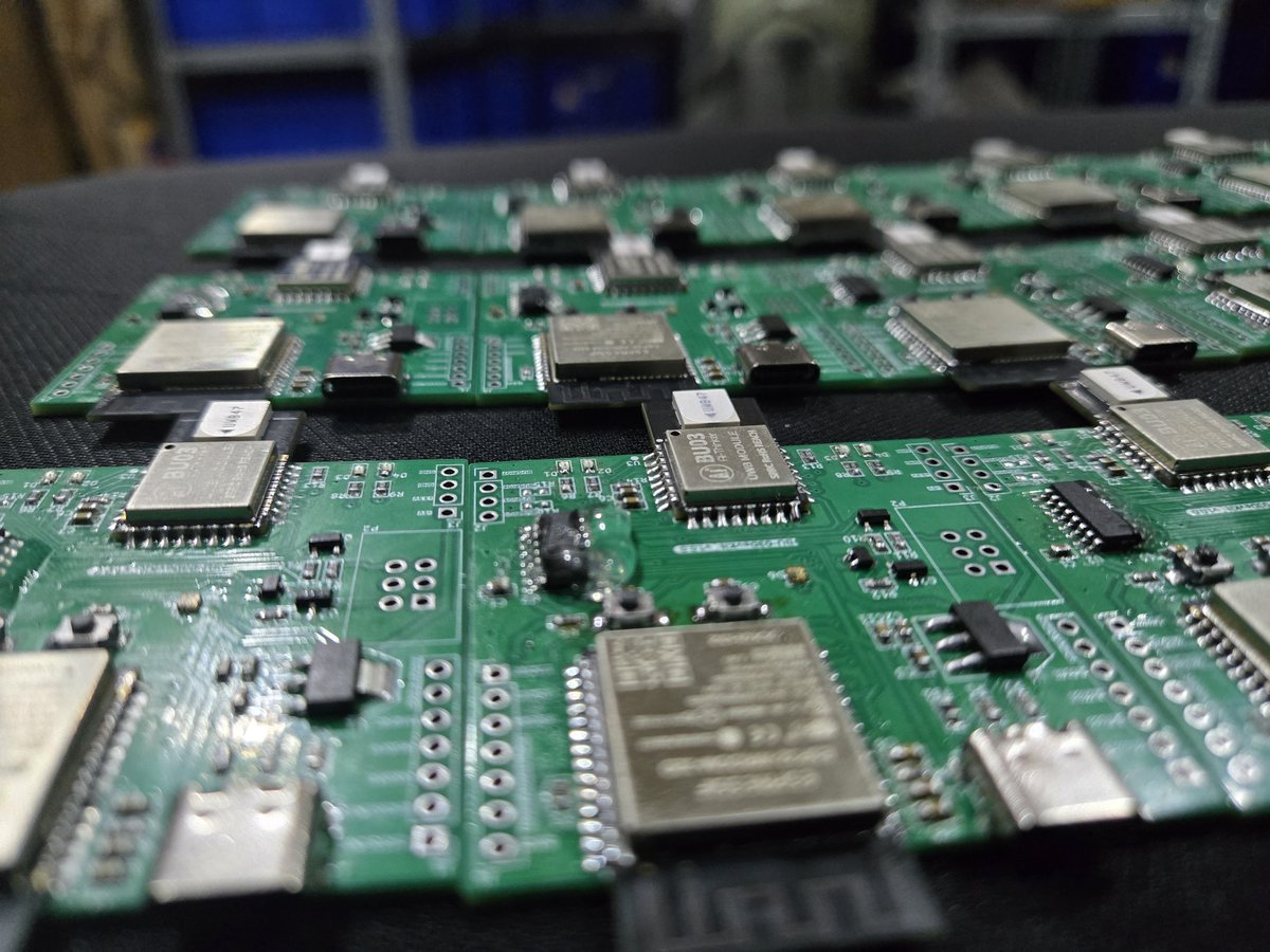 energycloudtech's tweet image. Quality boards, seamless connections, and powerful performance.💡
Trusted partner for bulk manufacturing and custom designs.🤝📈

#energycloudtech #PCBProduction #PCBFabrication #ElectronicsManufacturing #BulkProduction #CustomDesigns #Innovation #TechSolutions
