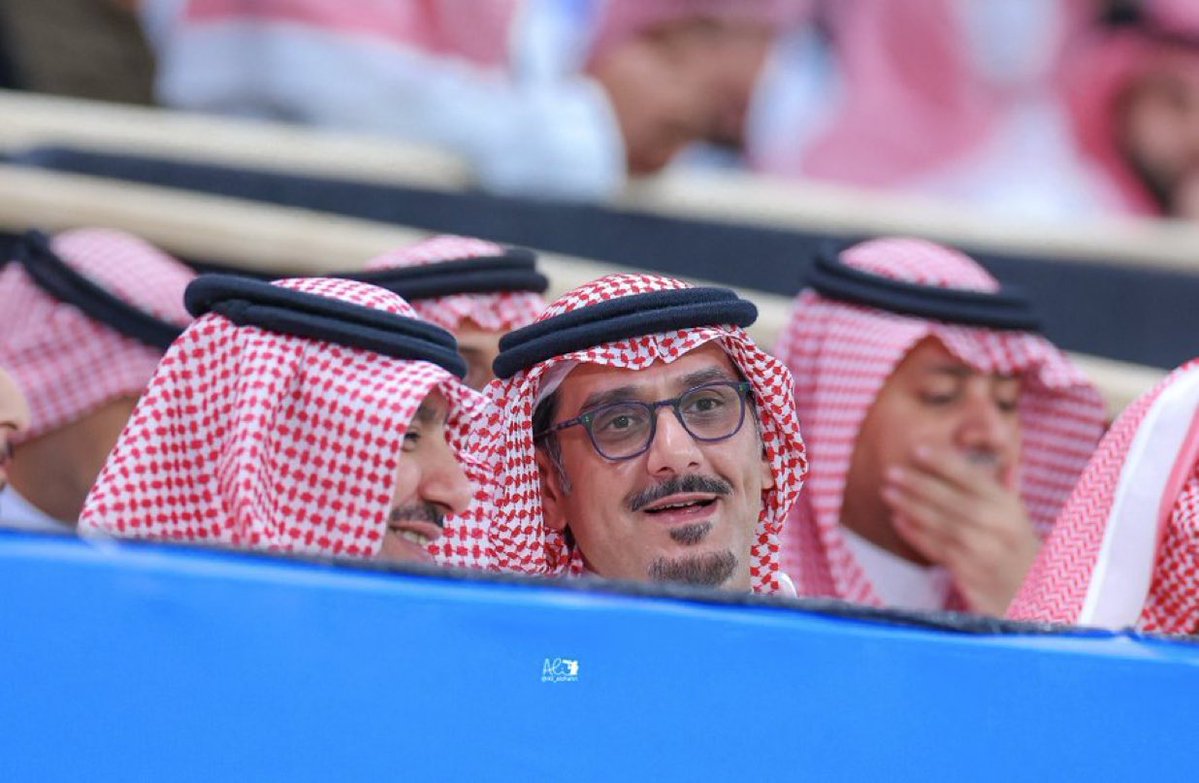 🚨🚨🚨🚨🚨

🎙️ الأمير نواف بن سعد :

"الهلال لم ينسحب من السوبر بل امتنع عن المشاركة".
