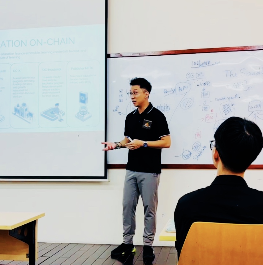 #EduFi #Vietnamseries

It was fun talking to #InternationalUniversity students 

How onchain credentials will help them get better jobs, flex better skils, and end up with healthier financing access!

It's only the begining!

<a href="/opencampus_xyz/">Open Campus</a> to drive the change, let's go!