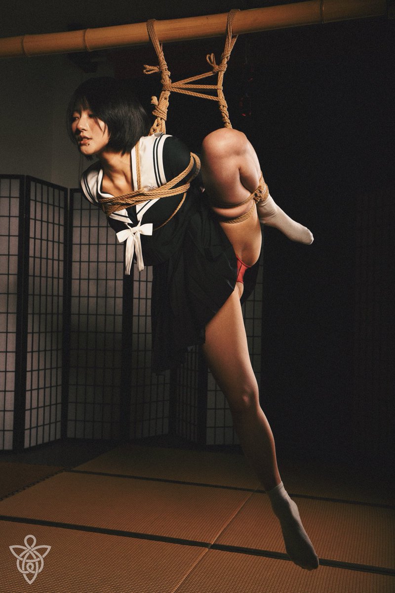 躲天意，避因果，诸般枷锁困真我。
<a href="/NiaoMu73004/">木鳥啄老師（7-11在上海）</a>