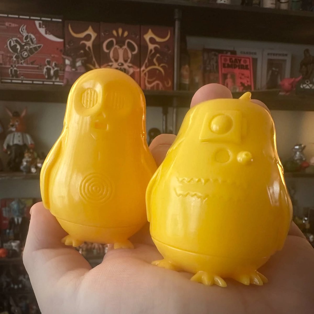 toysrevil's tweet photo. (1/2)
#DCON2025: Twin Suns Edition #DRORGS from @NathanHamill X @Science_Patrols available at #DesignerCon Las Vegas (Nov 14-16, 2025) via @3dretro booth #317, where he'll be signing at 3pm
- Japanese Vinyl
- Sized 3” & 2.75”
#NathanHamill
#SciencePatrols
#toynews
#toysblog https://t.co/JUmQJskkCi