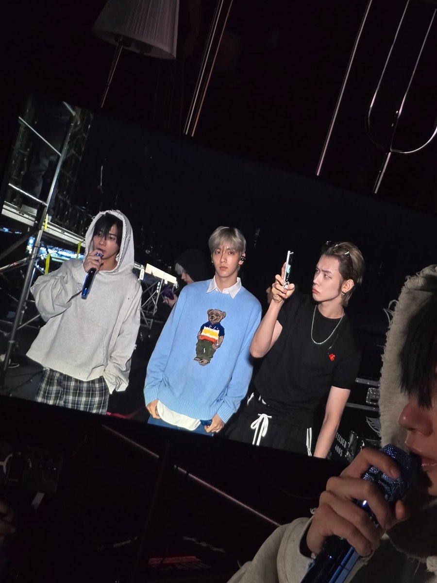 Yawnezn's tweet photo. 𝖳𝗁𝗋𝗎 𝗍𝗁𝖾 𝗍𝗈𝗎𝗋. https://t.co/xxEOj8NMUn