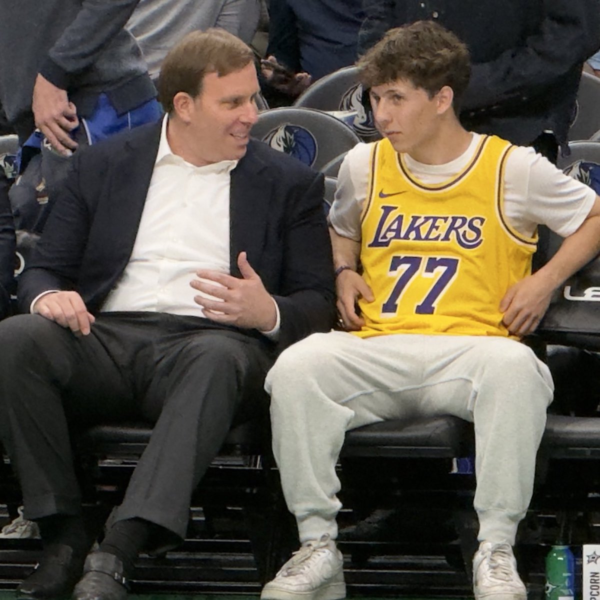 No way the Mavs are being fleeced by Boaster 😂