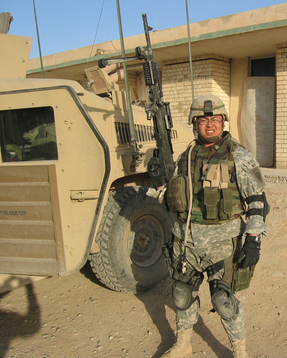 ExeterTrust's tweet photo. Happy Veterans Day to all who served. Thank you so very much for your service to our country!

The Exeter Group team members who served in our military includes Phuong Tran (United States Army) and Brooke Vebelum (United States Air Force).

#TheExeterGroup #ExeterTrust https://t.co/LTErtMx7jc
