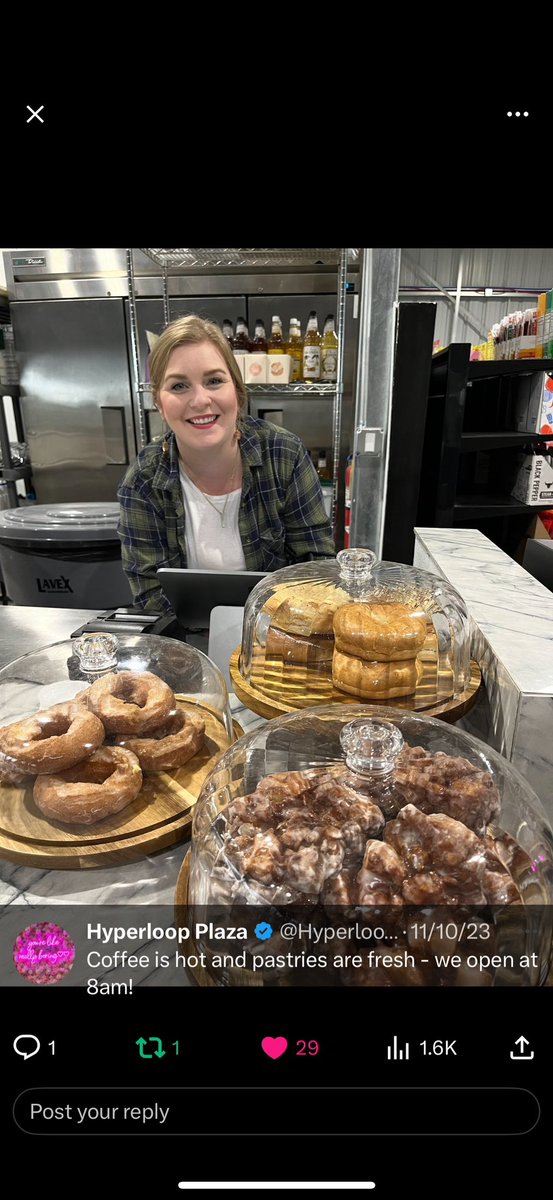 Hyperloop Plaza tweet media