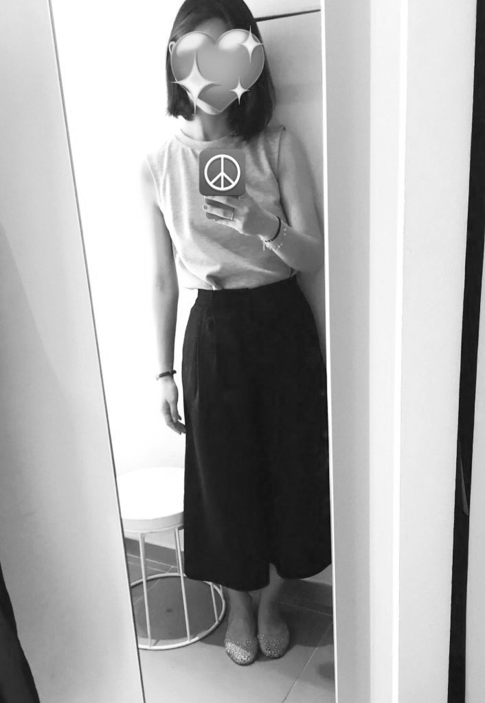 次の貸し出しは来年かなぁ…
性病検査、撮影許可(販売等はしない)、場所の用意さえOKであれば、あとはタイミングとご縁次第。過去には容姿の確認もしなかったことも…。
ちなみに貸し出し前にはお会いして妻ちゃんの素顔を確認した上でキャンセル可能です。(今のところキャンセルされたことはない)