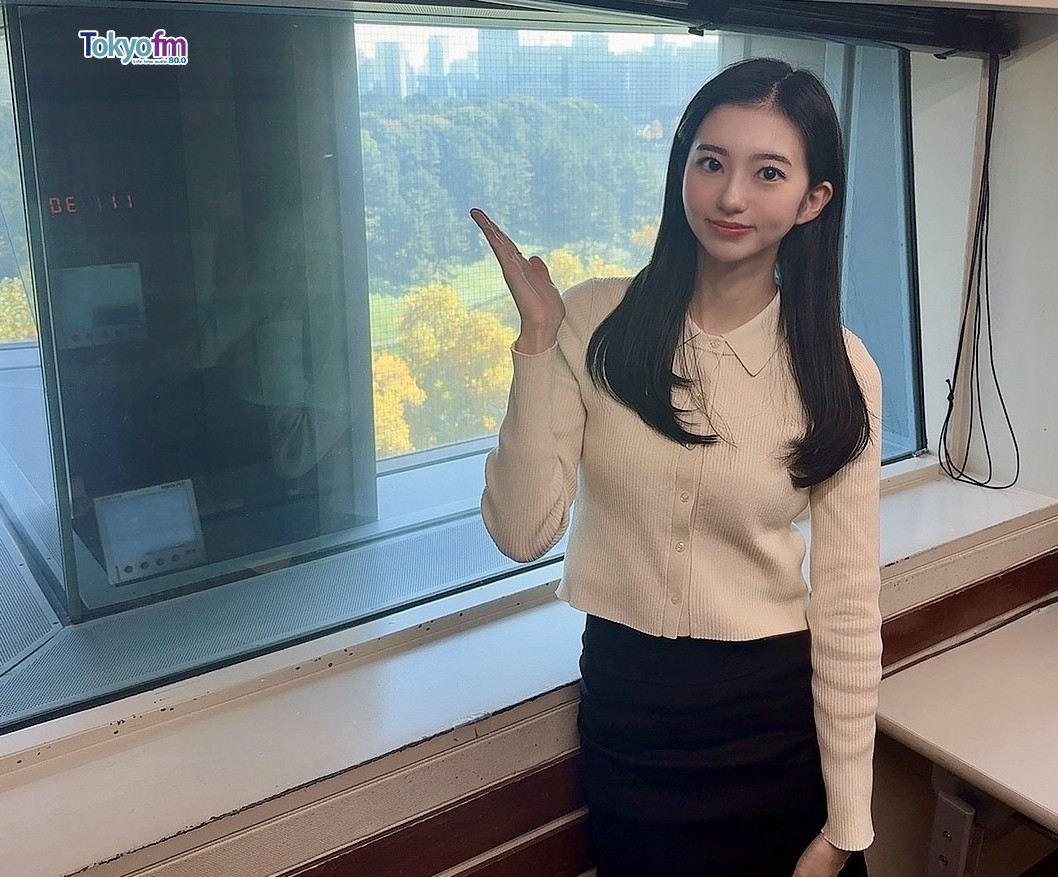 PodcastsMs_jp's tweet image. ⛅#大島璃音 とめぐる季節の中で体験したこと・感じたことなど、日々のあれこれをシェアする番組・・・

🌞大島璃音の季節のたより☔

一週間の労いとともに、
あなたの心をパッと晴れ間にします💡

今回はアノお姫様になった話👸

📻#のんたより 第⑲回配信中👇
audee-membership.jp/ohshima-rinon/…