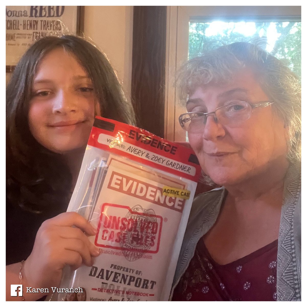 unsolvedcf's tweet image. 📸Game night never looked this good—tag us in your detective pics!💥 #unsolvedcasefiles