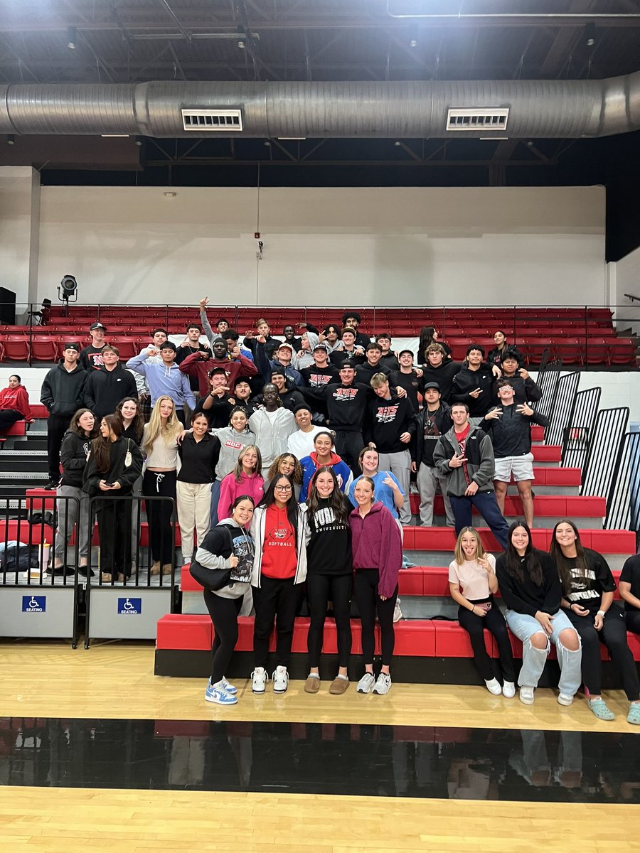 NOCEnidMBB's tweet image. Massive shoutout to our #JetFAM ✈️ in the stands tonight‼️ That support carried us through 🦾 #OneTeam