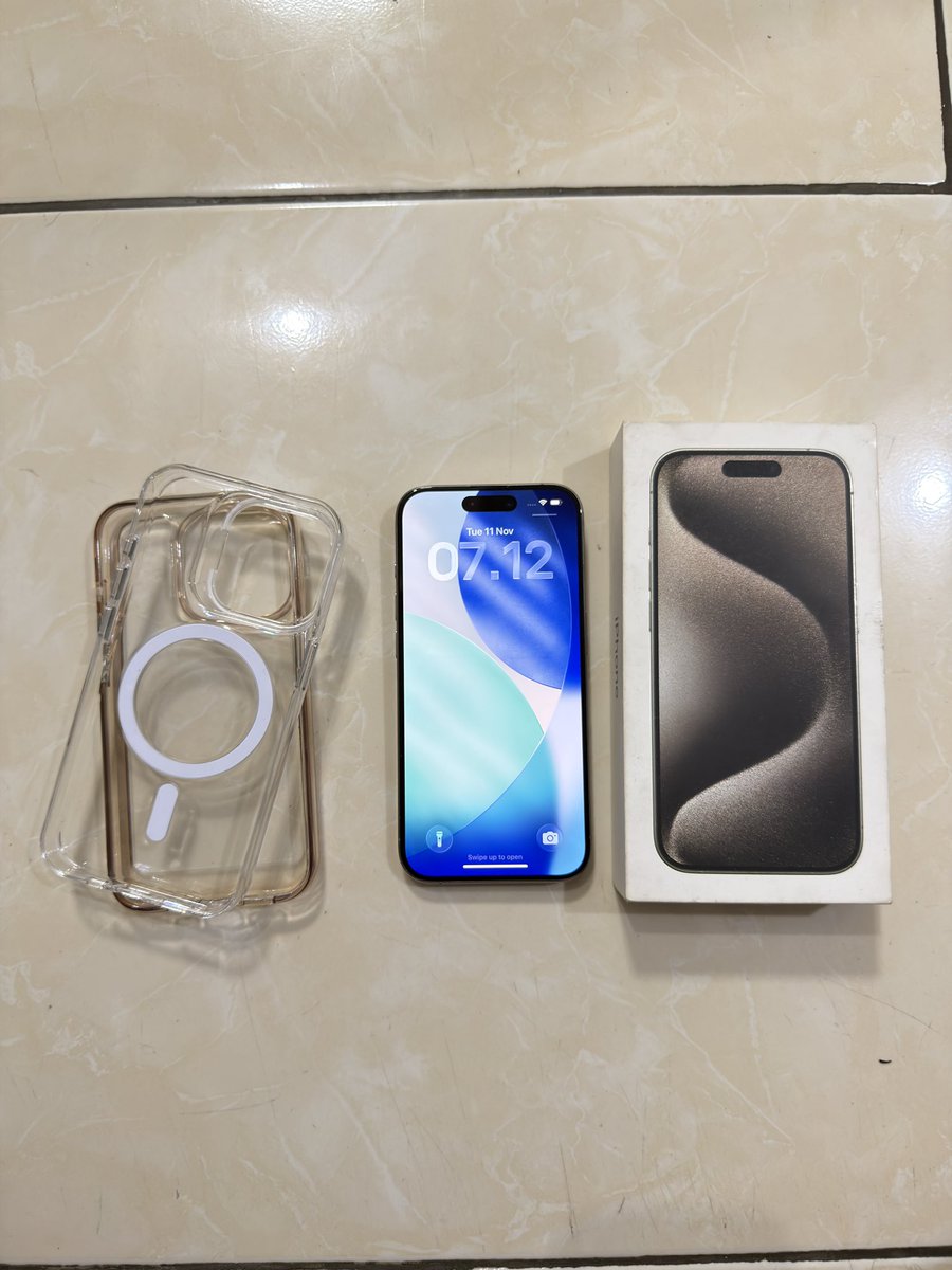 help rt !! WTS

15 Pro 256 GB Ibox PA/A
fisik mulus
batre health 84%
kelengkapan unit &amp; box
minus kabel charger (ada tp udh jelek)
free case transparant sesuai di foto

harga 15jt nego tipiss
lokasi gading serpong, bsd, tangerang

#iphone15pro #wts #iphone