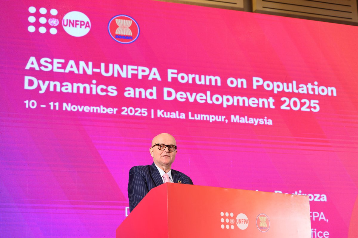 UNFPAAsiaPac's tweet image. Investing in girls’ health and education = stronger families, stronger societies, stronger economies.

The @ASEAN–@UNFPA Forum on #PopulationDynamics and Development spotlighted the power of rights-based demographic policies for #SoutheastAsia’s future.

Read more:…