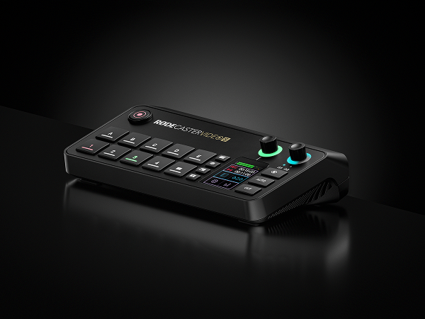 SourceDist's tweet image. JUST IN: @rodemics launches the RØDECaster Video S — a compact, affordable studio for solo creators. Switch up to 4 video sources, use 3 HDMI inputs, Neutrik mic/instrument I/O, and pro Revolution Preamps with APHEX!