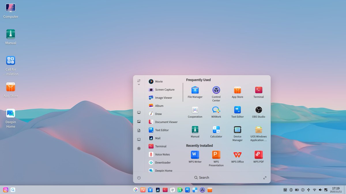 linux_deepin's tweet image. Clean, modern, and incredibly smooth. Here&apos;s your glimpse of the #deepin 25 desktop.✨
#Linux #Desktop #wallpaper  #UIUXDesign