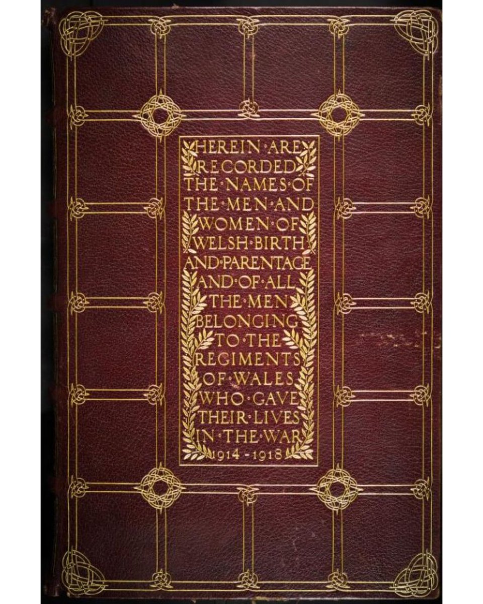 NLWales's tweet photo. We shall remember them

The Welsh National Book of Remembrance for the First World War contains the names of 35,000 servicemen and women, as well as members of Welsh Regiments, who lost their lives in the First World War.

https://t.co/cJbnANVaP8 https://t.co/GQ20tCzaWo