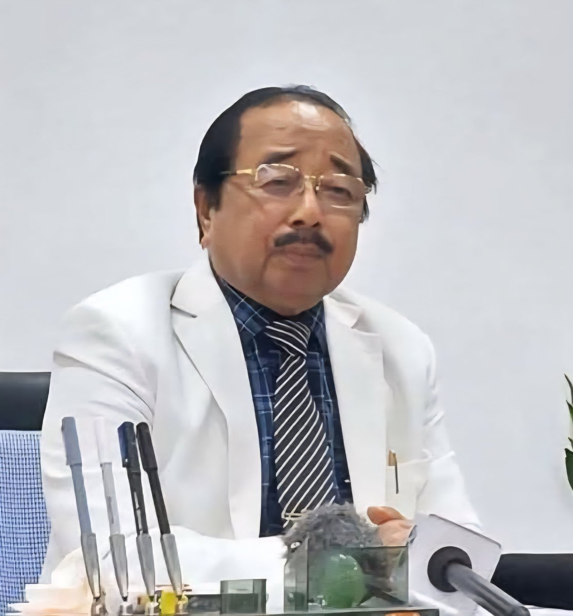 r_khing's tweet photo. Deeply saddened by the demise of my former colleague  Shri Imkong L. Imchen, Senior Legislator &amp; Advisor, @dipr_nagaland &amp; Soil &amp; Water Conservation.
A dedicated leader who served the people with commitment &amp; integrity. My heartfelt condolences to Mrs.Alila Imchen &amp; her children. https://t.co/3QMW0SWeHZ