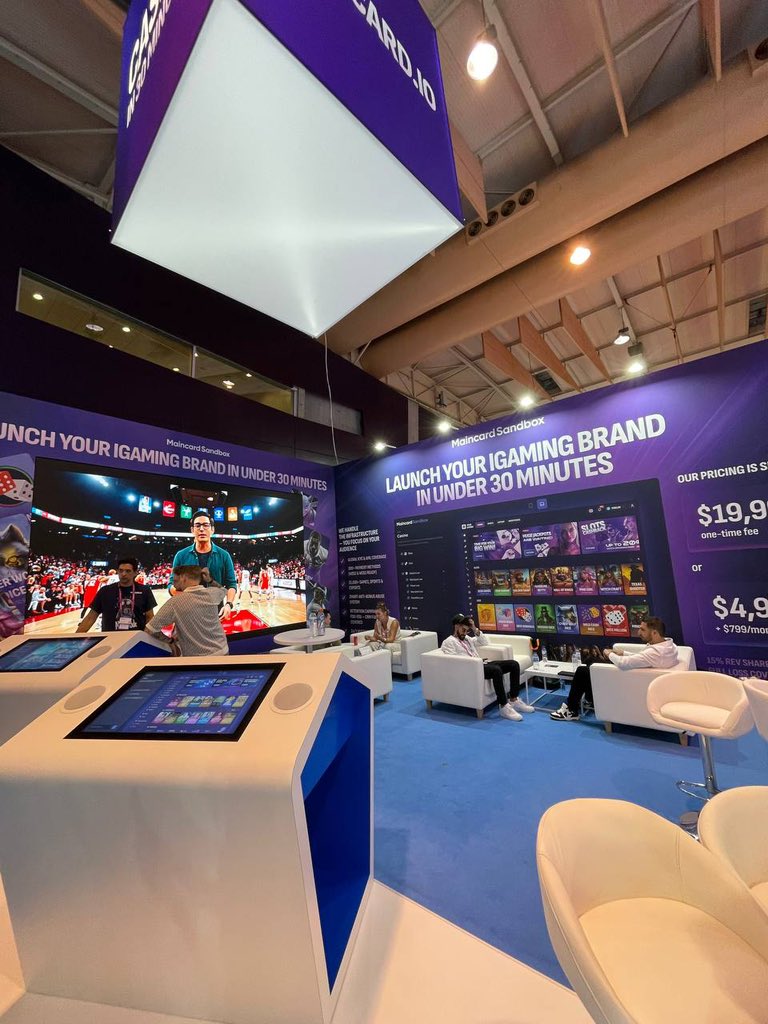 NilesHustle12's tweet image. every game starts with belief — the belief that your instincts are right, your knowledge matters, and your next move could change everything.

@maincard_io isn’t just another platform; it’s where your passion meets opportunity.
predict. compete. win.

#Maincard