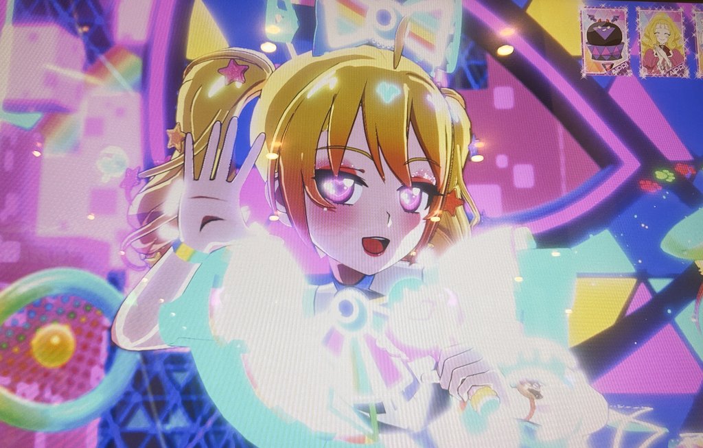 #一人称名前のマイキャラ集まれ
💛)さやかを呼んだなの？さやかが一番可愛いの！！