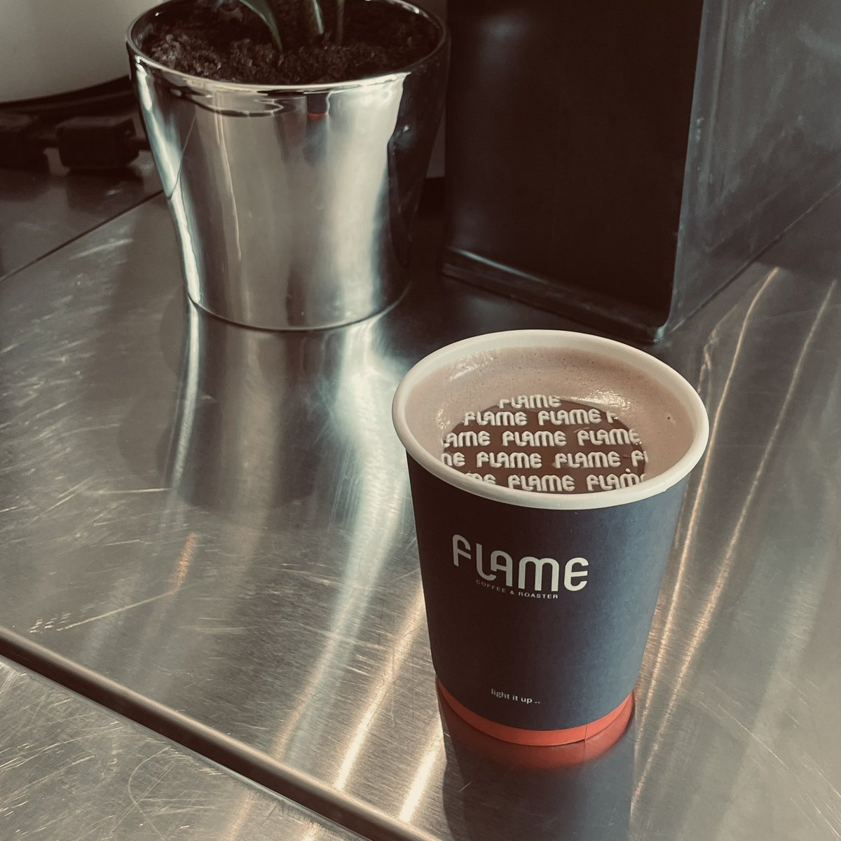 vxwz0's tweet image. خلص اسبوعي