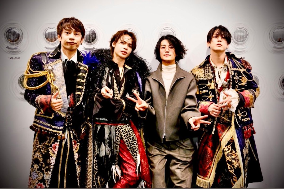 _____9718's tweet photo. 私の青春がひとつ終わってしまった。
6人で歌ってるところをもう一度見たかったです。
またどこかで叶うと信じてます
本当に最後まで最高だった https://t.co/Rw89EjPvEc