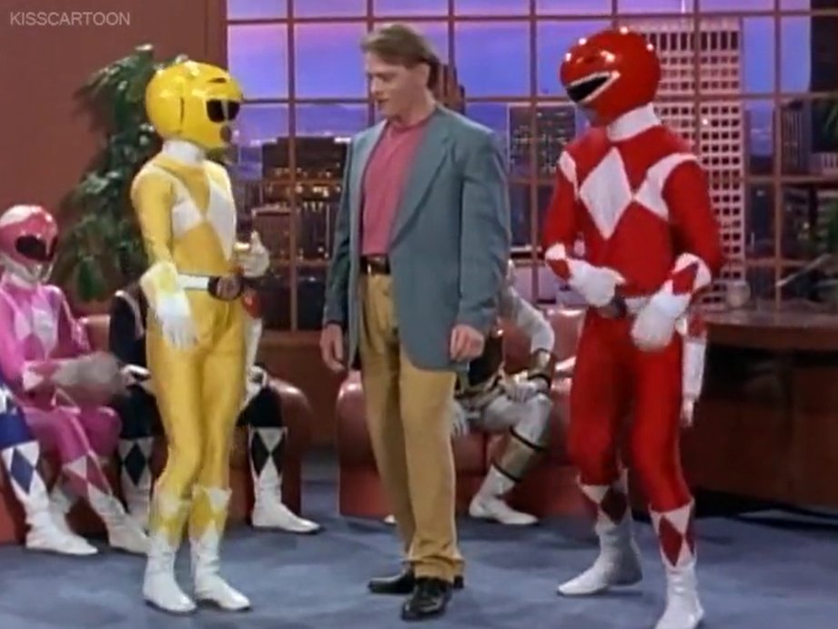 KRRicRX's tweet image. For how funny it is seeing heros just on TV sets, I actually like the ideia

Is nice to see the heros taking the chance to teach kids all around of the globe to be better people