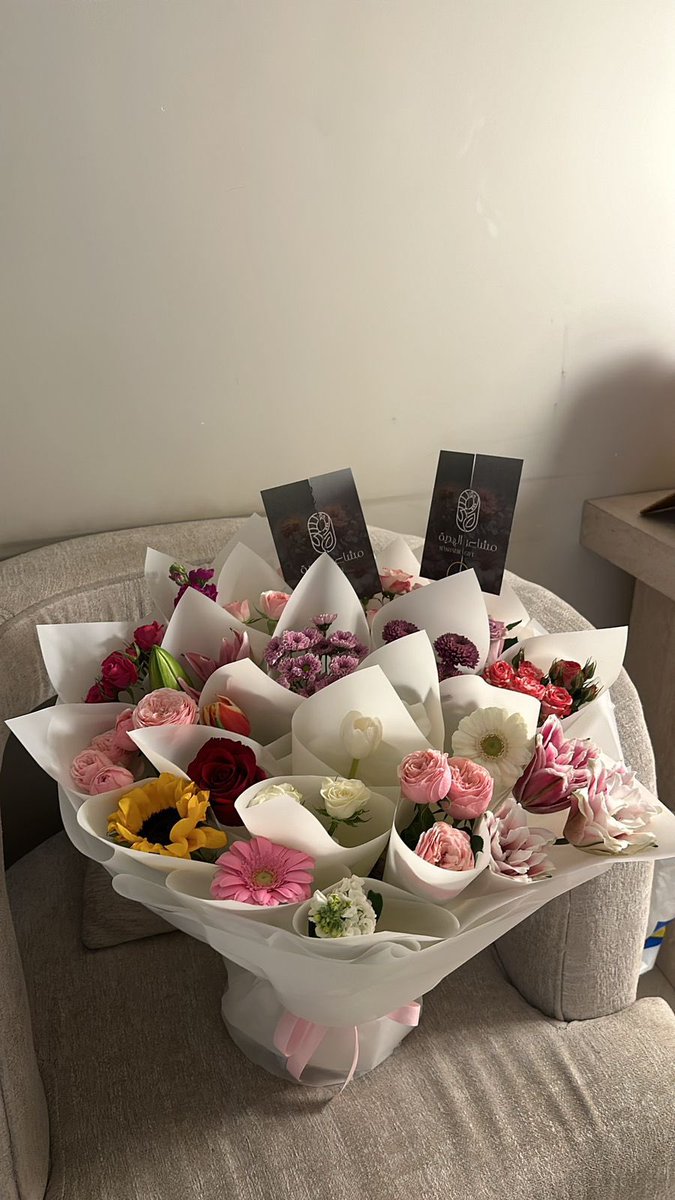 mashaier_gift's tweet photo. باقة من ٢٩ ورده لعمر عميلتنا❣️❣️ https://t.co/apqIgRf8It
