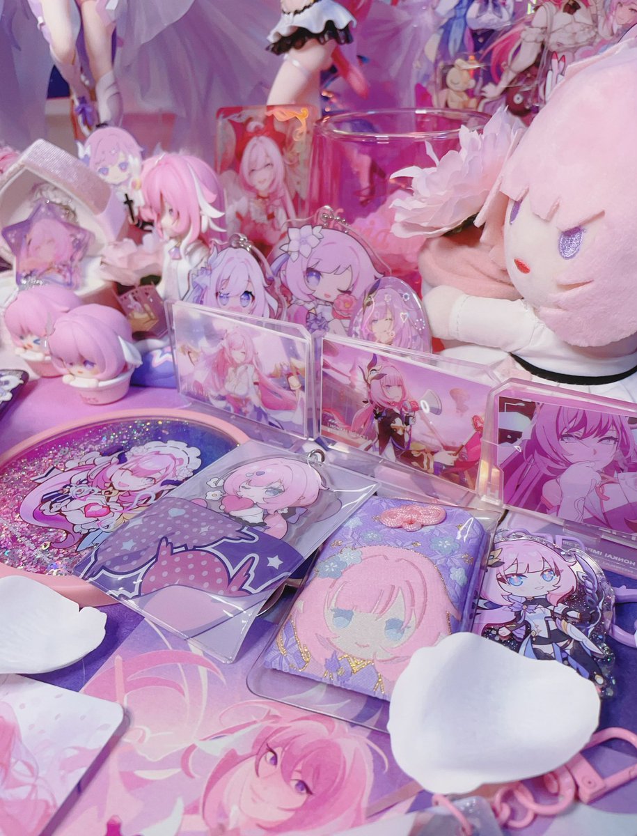 莉娜🎀 tweet media