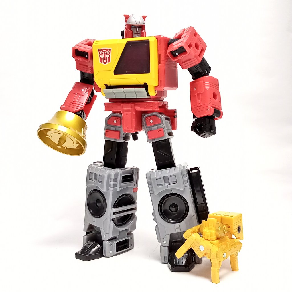 lattice_T_OSK's tweet image. スチールジョー、変形には使わない腰可動があるのだが、いったい何のために…

#トランスフォーマー
#Transformers