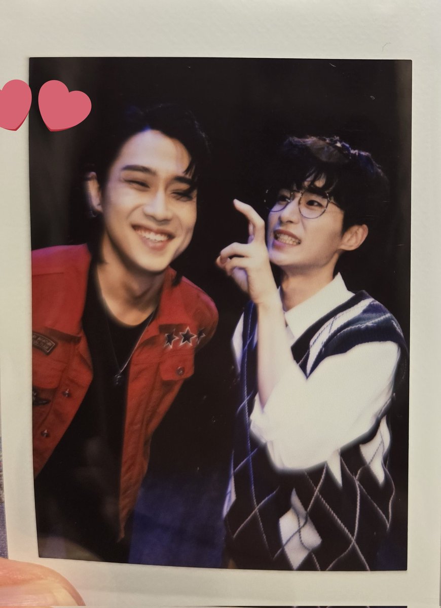 롸죠¹¹🌙⁵☀️복슝 •̀ɞ•́ tweet media