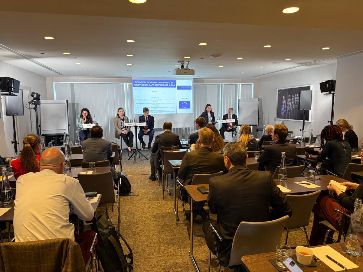 IAIonline's tweet image. Round 2 of breakout sessions on #biologicalweapons, #emergingtechnologies, the future of #armscontrol &amp;amp; stability and cooperation between #India and #Pakistan with senior experts as our panelists

⌛Stay tuned for this afternoon plenary session!