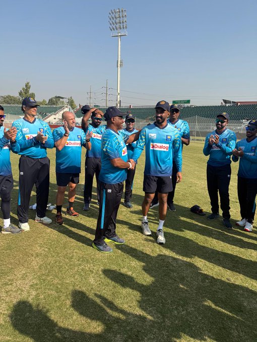 Kamil Mishara gets his ODI cap from Head Coach Sanath Jayasuriya. 💙🇱🇰