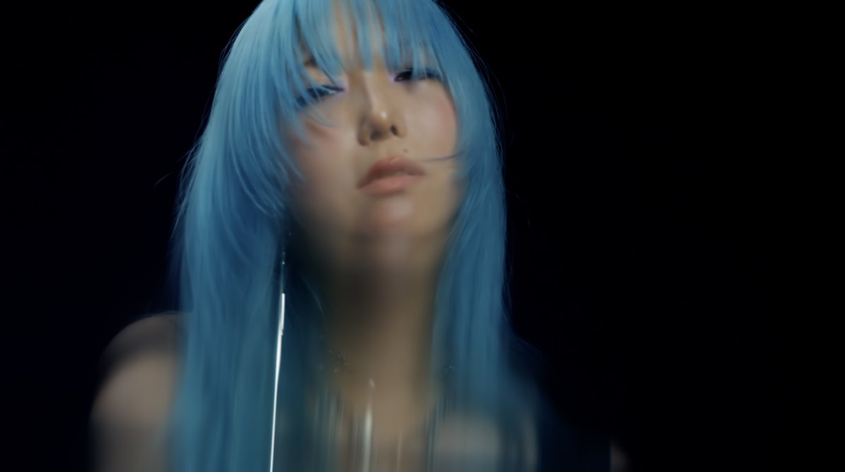 skream_japan's tweet photo. Cö shu Nie、自主レーベル"RVRNC"第1弾シングル「I am the light」Kaz Skellingtonが手掛けたMV公開
https://t.co/r3XvqBCPI5

#coshunie
#IATL https://t.co/cHEB6QdeGS