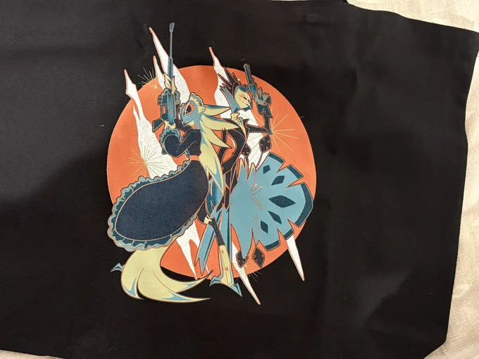 のトートが届いたわよ