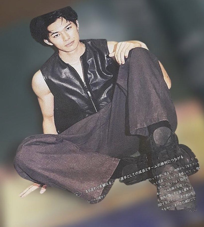 kajiiaura's tweet photo. is this the evil twin of masato bc this is not the masato know https://t.co/VBK2kkX4TE