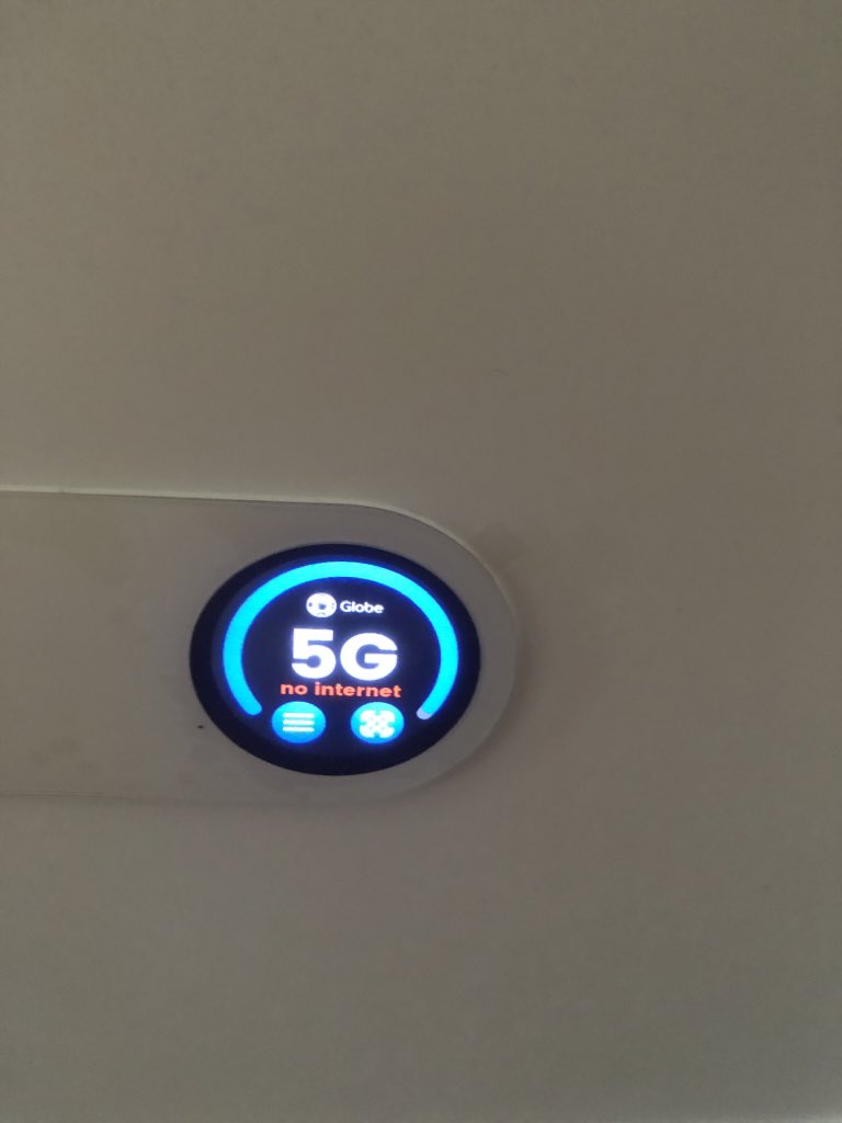0xAstromoon's tweet photo. @enjoyGLOBE GLOBE BULOK. SIM REGISTERED YESTERDAY TAPOS NO INTERNET AGAD KANINA UMAGA. HOW TO RETURN UNDER 7 DAYS PA. 🖕🏻🌎 @LiveSmart LANG MALAKAS. https://t.co/owwJL4601R