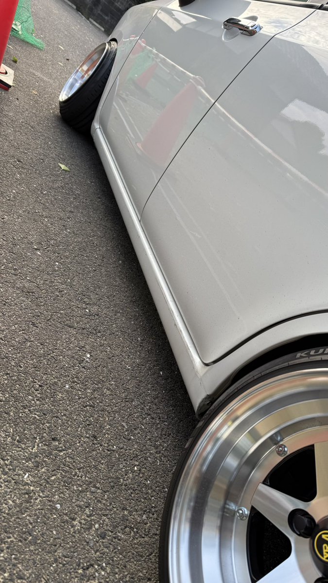 けーびー tweet media