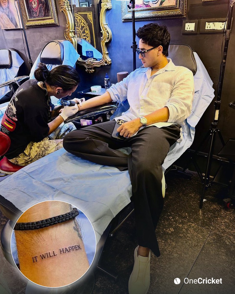 Abhishek Sharma’s new tattoo reads “IT WILL HAPPEN.” 💫
.
.
.
.
.
📸: abhayunseen
#Cricket #AbhishekSharma #TeamIndia