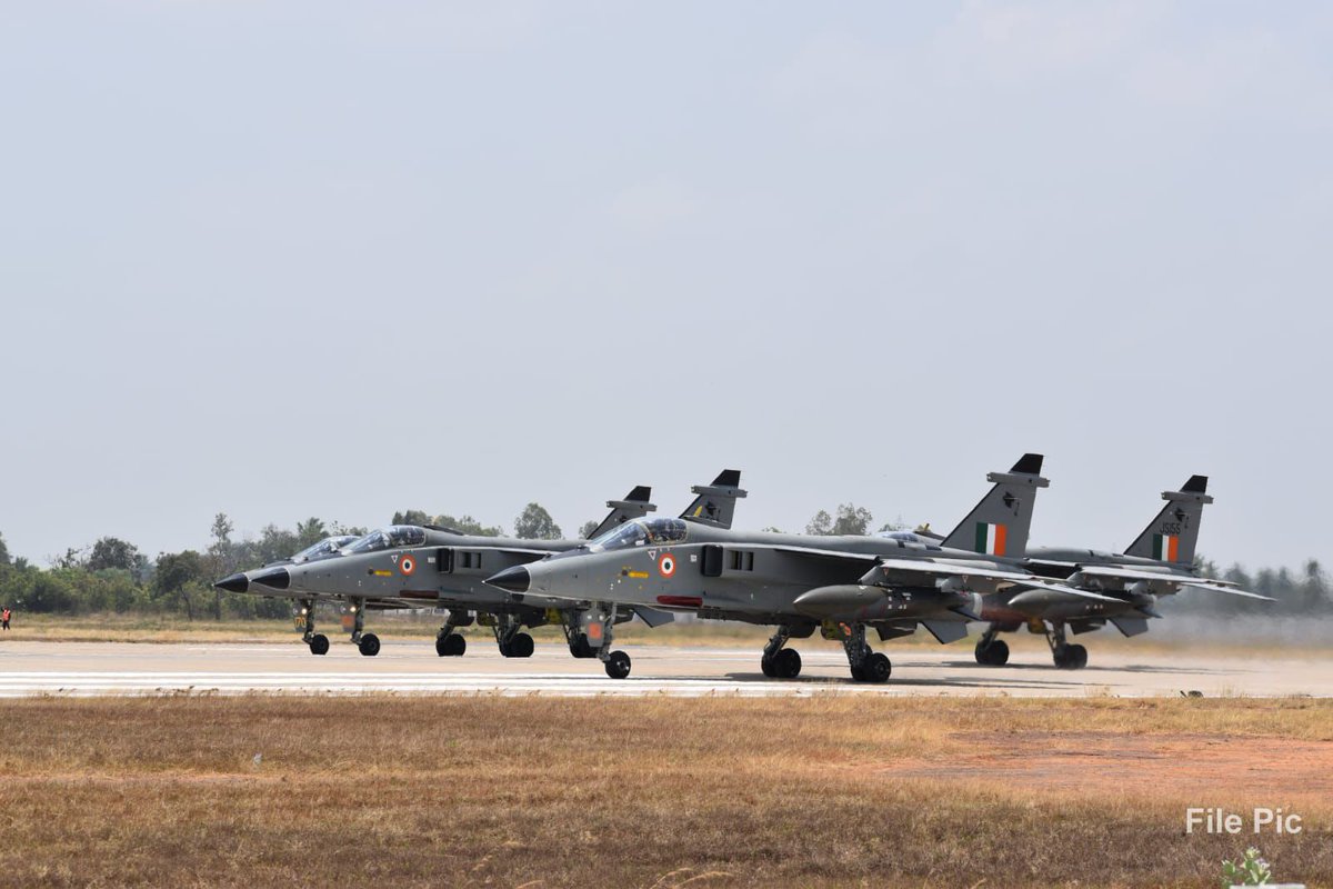 LuckyIaf's tweet image. #ExMahaGujRaj25
#TriServiceExercise
#Jointness
#Atmanirbharta 
#Innovation 
#Excellence
@IAF_MCC